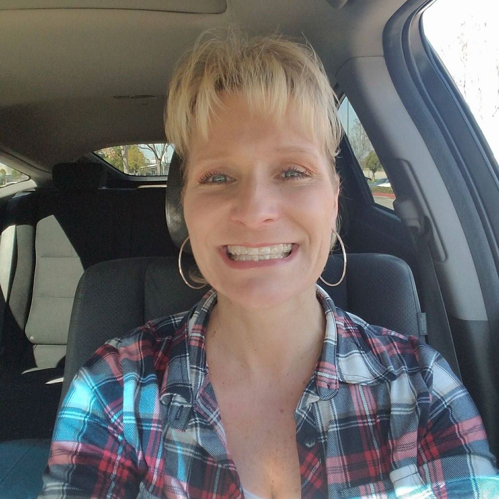 Meet your Posher, Shari